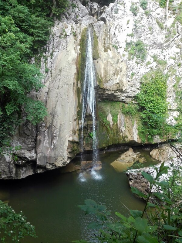 Водопад - Вера Щукина