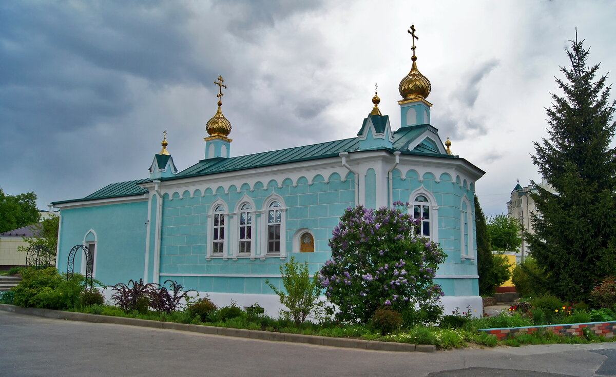 Церквушка на территории монастыря - Елена Кирьянова