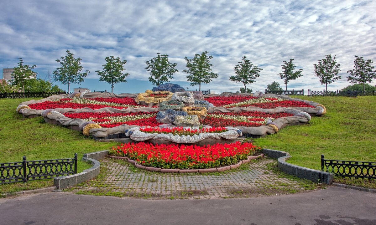 Сад цветов и камней - Валерий Иванович