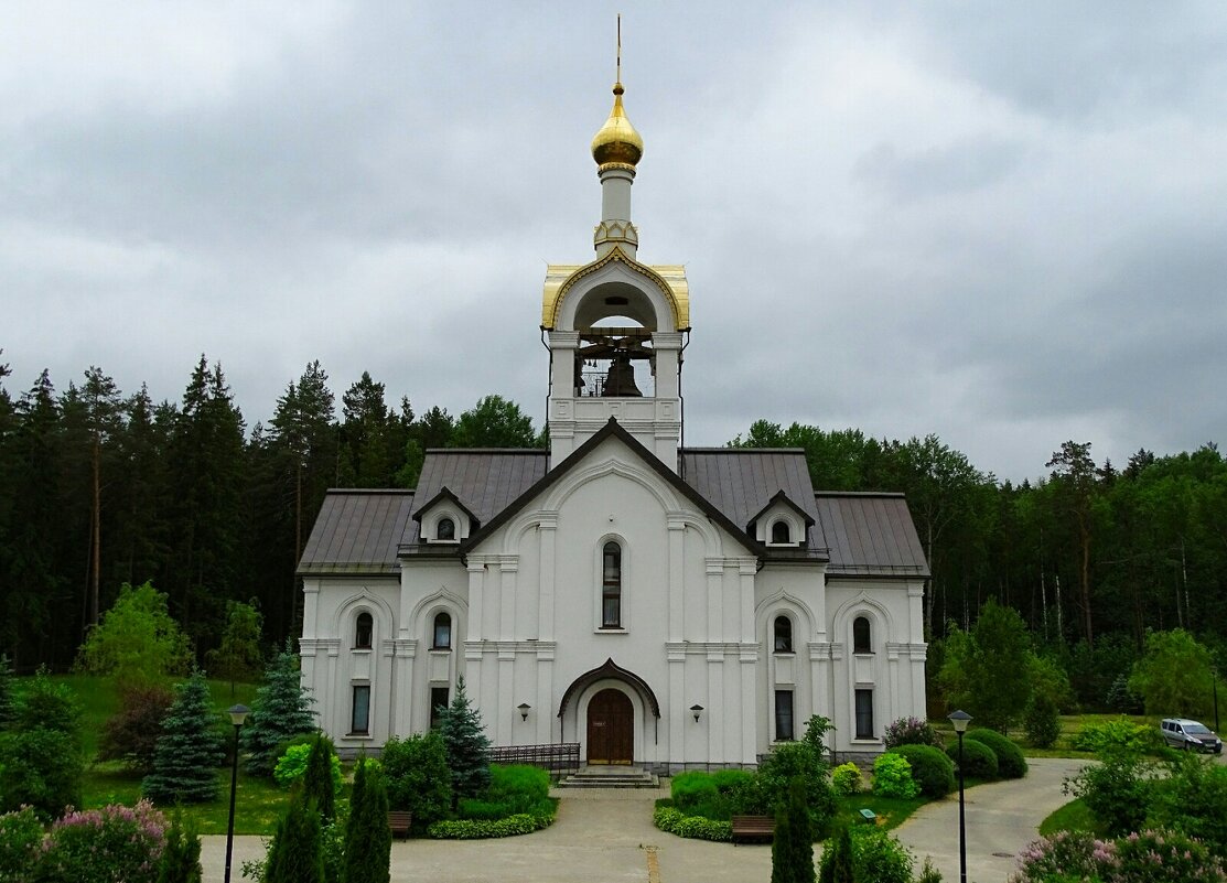 Звонница православного храма в Катыни - Милешкин Владимир Алексеевич 