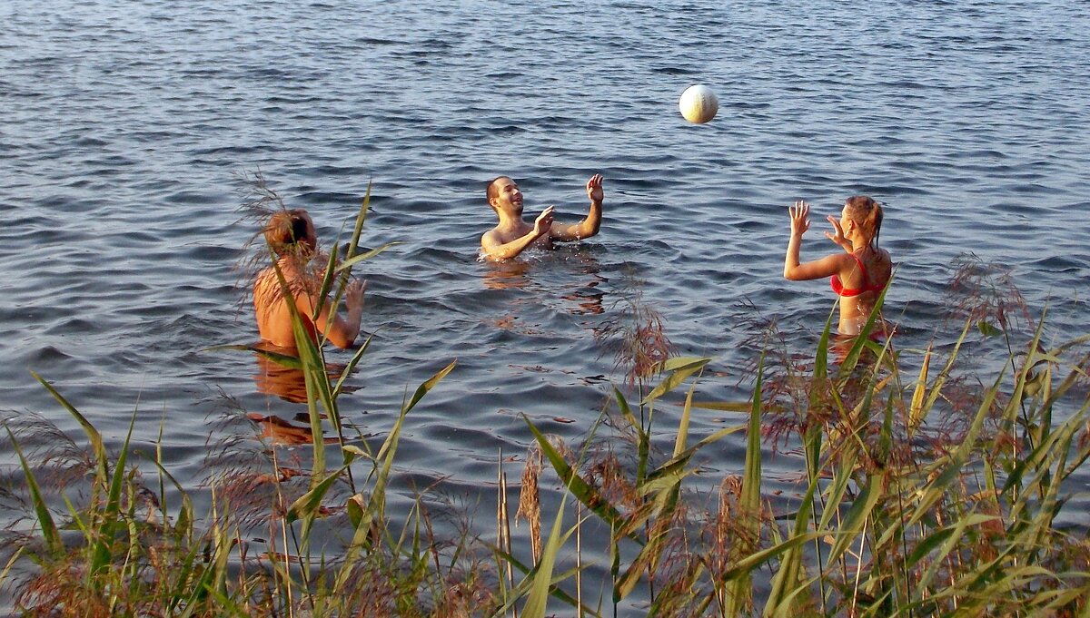 Игры на воде - Galina Solovova