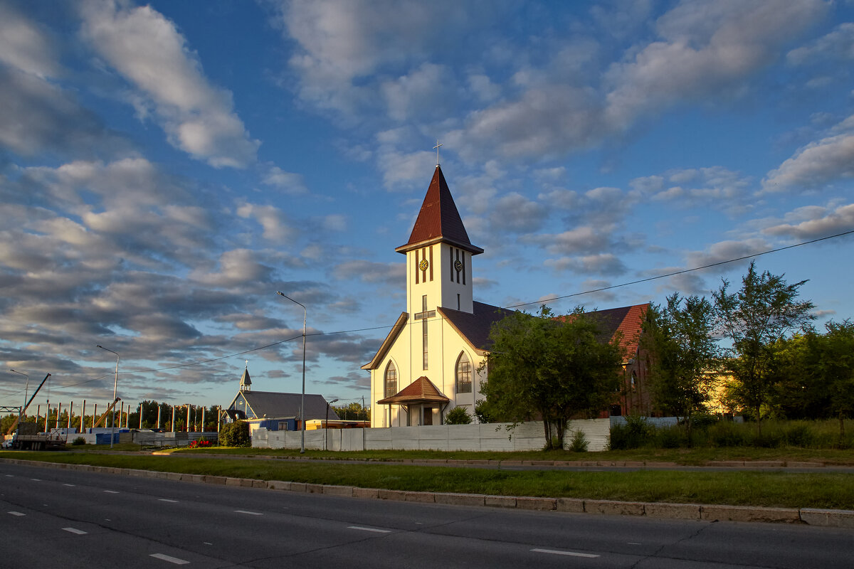 * - Александр Лисовский