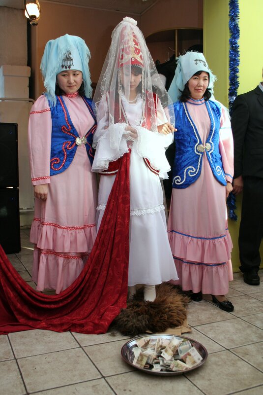 Казахская свадьба - Владимир Помазан