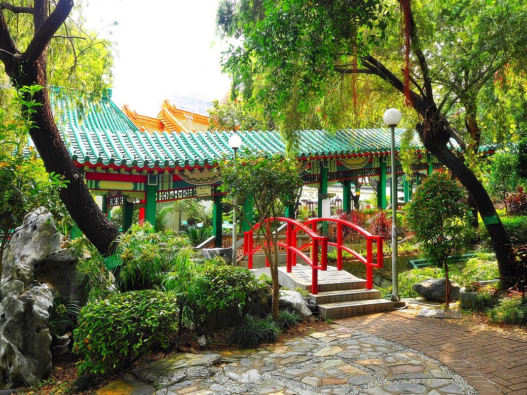 Гонконг "Сад добрых пожеланий" в храмовом комплексе Вонг-Тай-Син - wea *