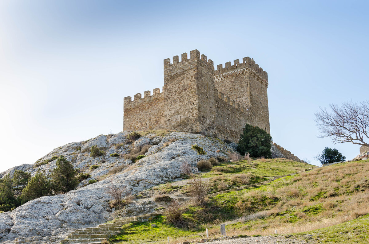 Генуэская крепость - Александр 
