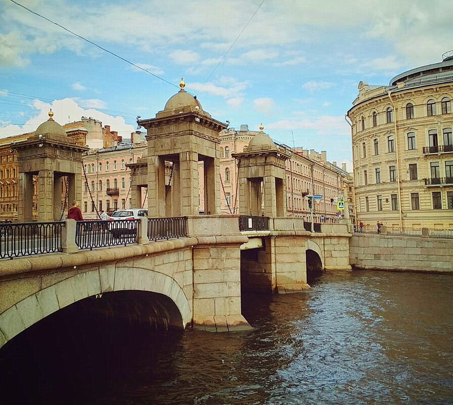 Мосты величием красуясь, соединяют берега.... - Tatiana Markova