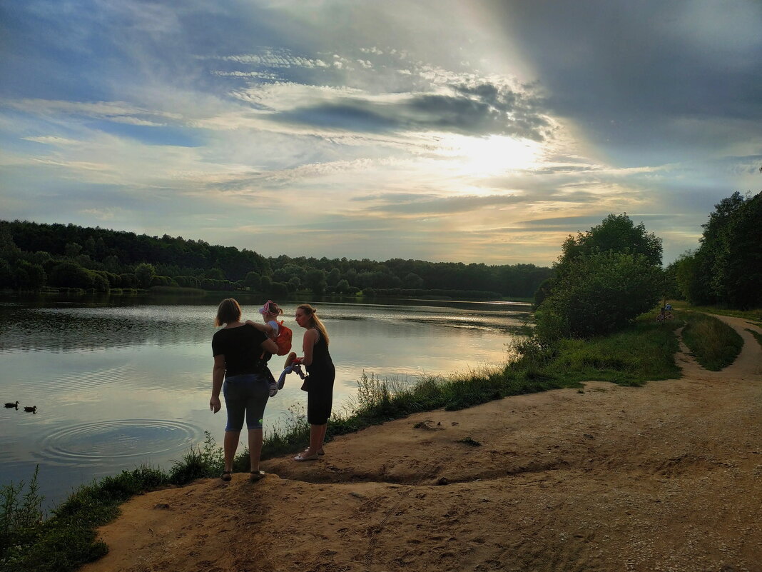 Просто летний вечер на пруду - Андрей Лукьянов