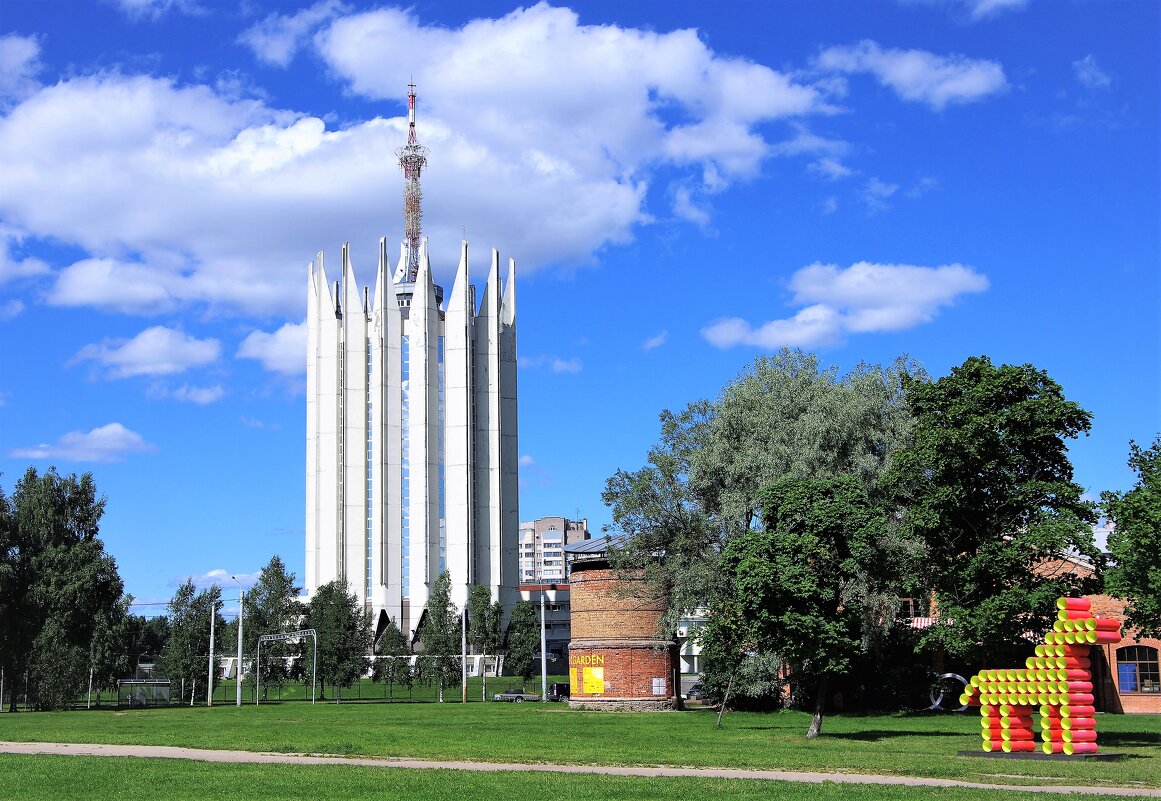 Башня РТК достопримечательность района. - Валерий Новиков