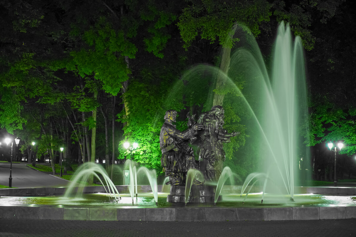 Ночной фонтан - Арина 