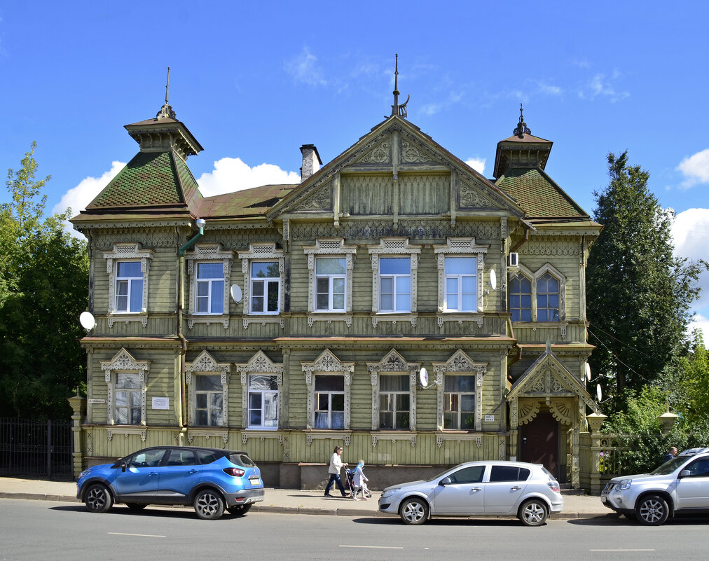 Старый дом в Костроме - Нина Синица