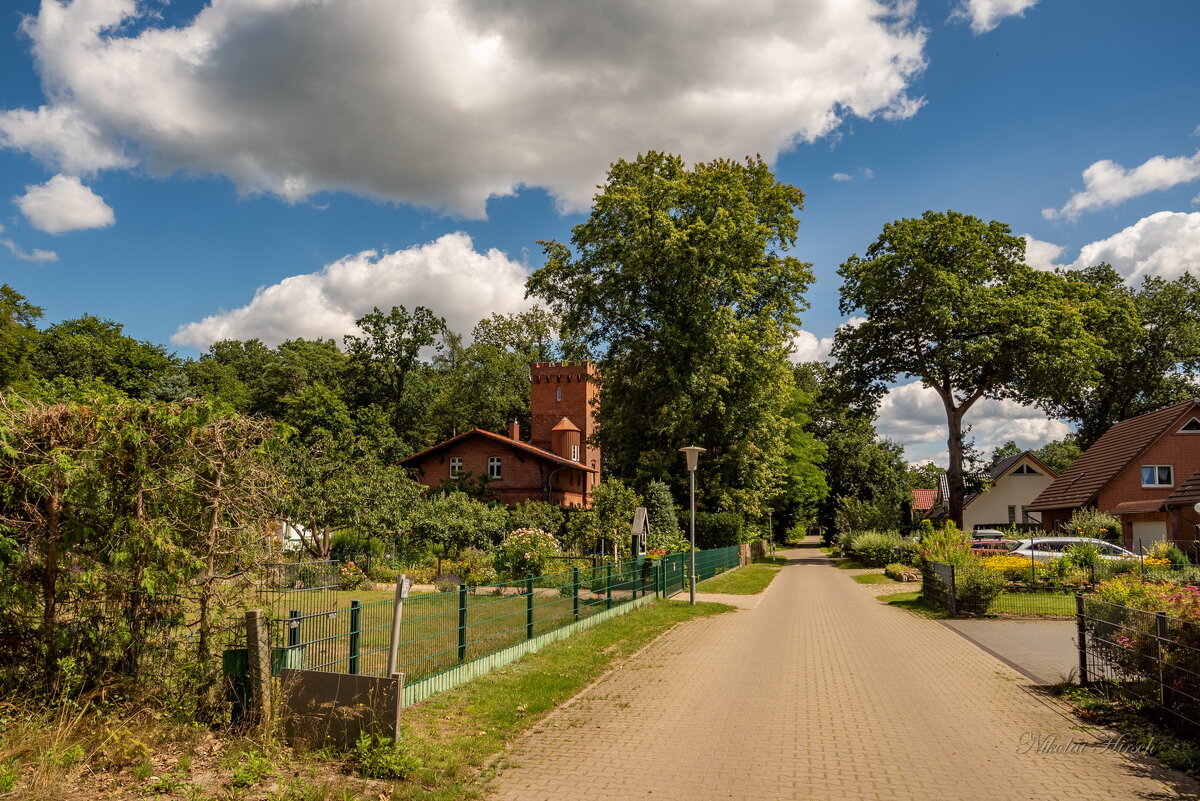 За городской чертой - Николай Гирш