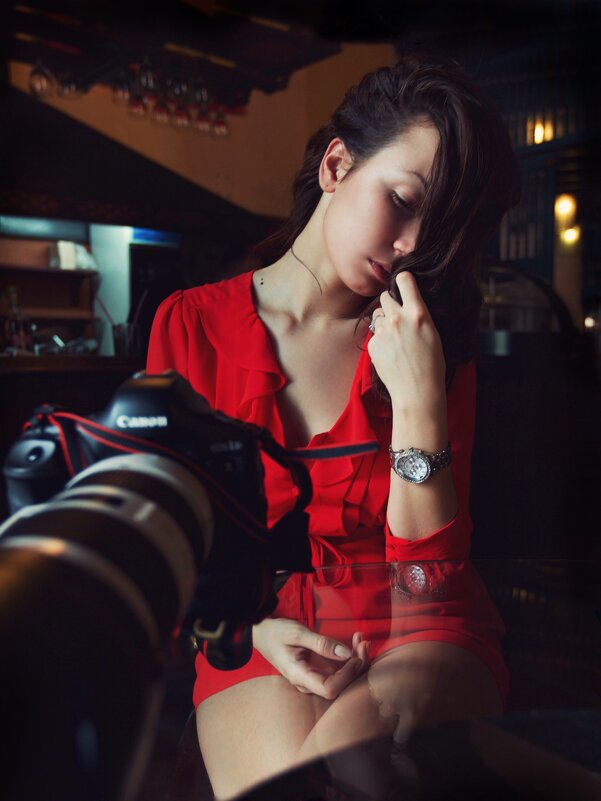 Lady in red… - Roman Mordashev