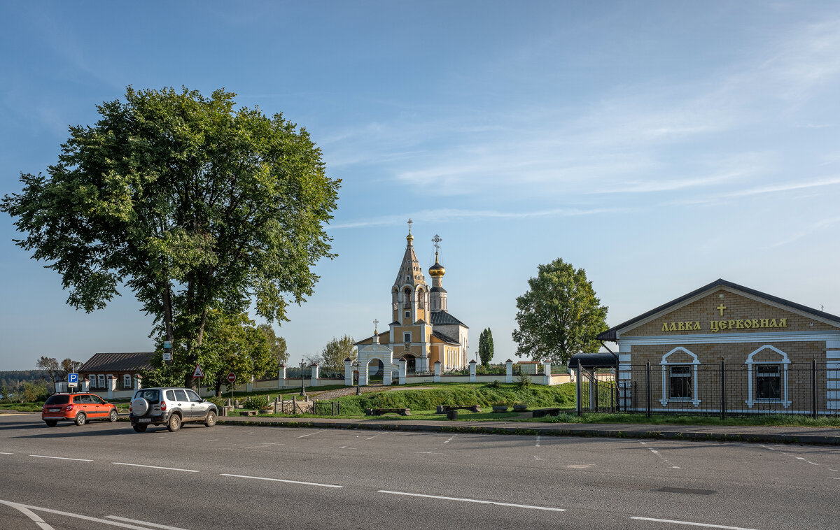 Церковь Рождества Богородицы — православный храм Конаковского благочинного округа Тверской епархии. - Михаил "Skipper"