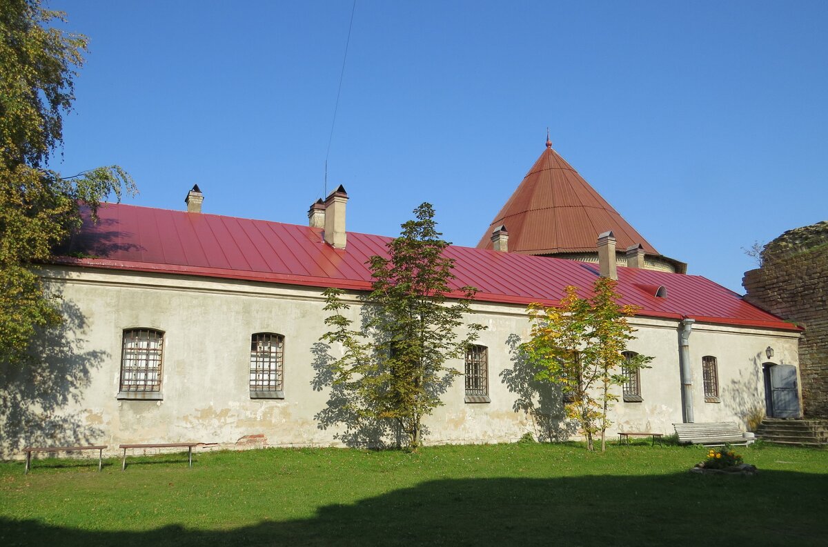 Секретный дом (старая тюрьма) в крепости Орешек - Вера Щукина