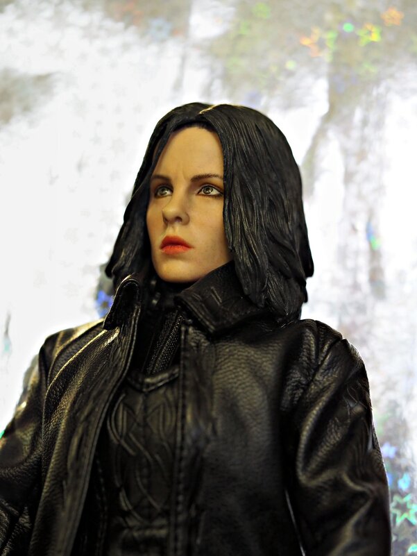 Star Ace Toys 1/6 - Underworld - Selene - Zeitgeist Owl