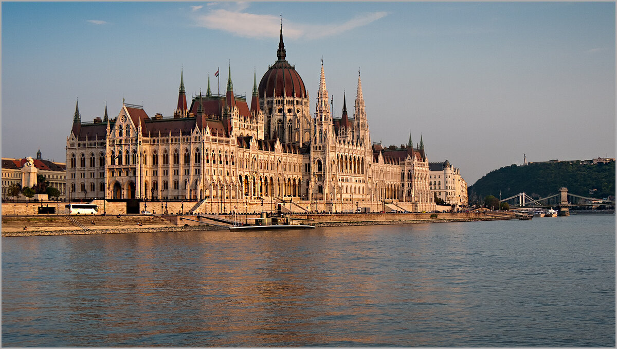 Здание парламента. Будапешт, Венгрия - Lmark 