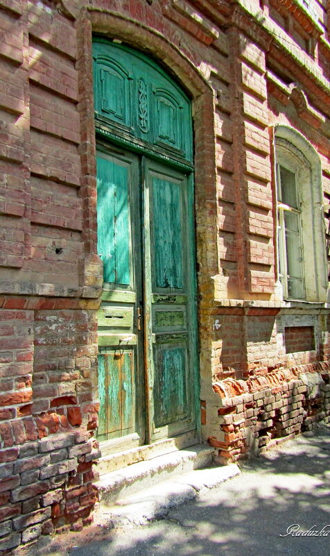 Такие старые входные двери - Raduzka (Надежда Веркина)