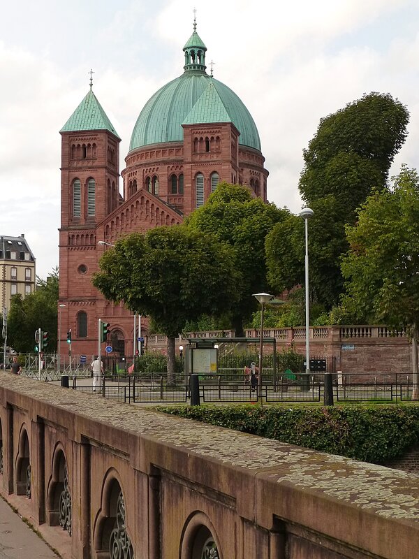 Новая церковь Святого Петра. Страсбург - Лидия Бусурина