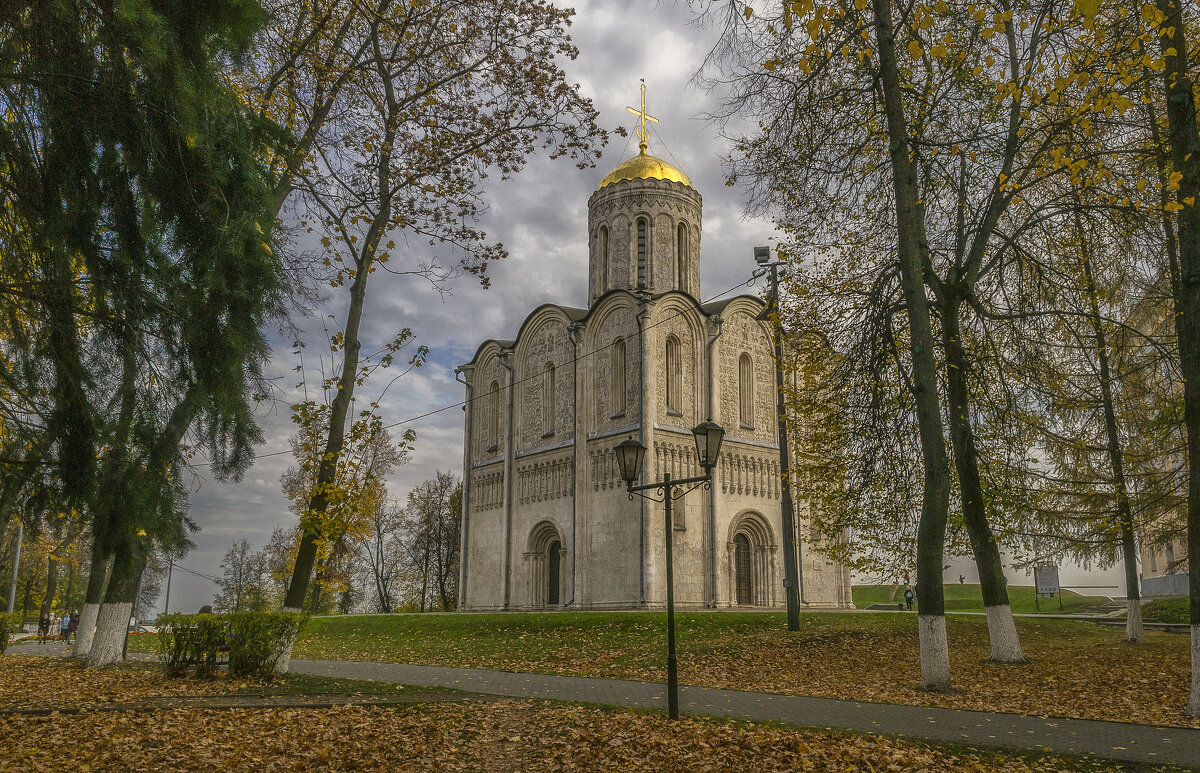 Дмитриевский собор картинки