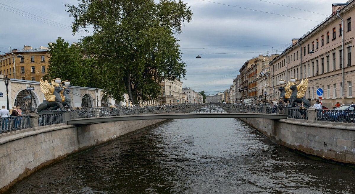 Санкт-Петербург, канал Грибоедова, Банковский мост. - Андрей 