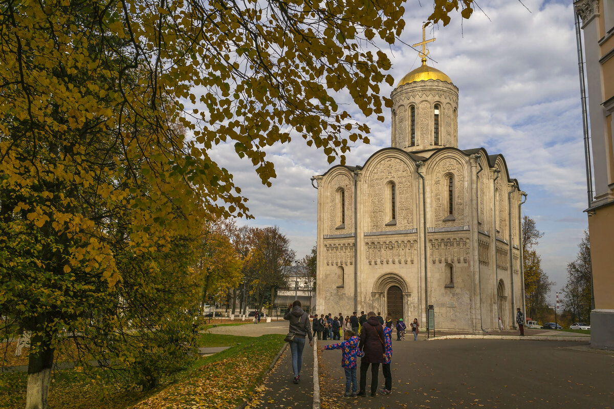 Дмитриевский собор картинки