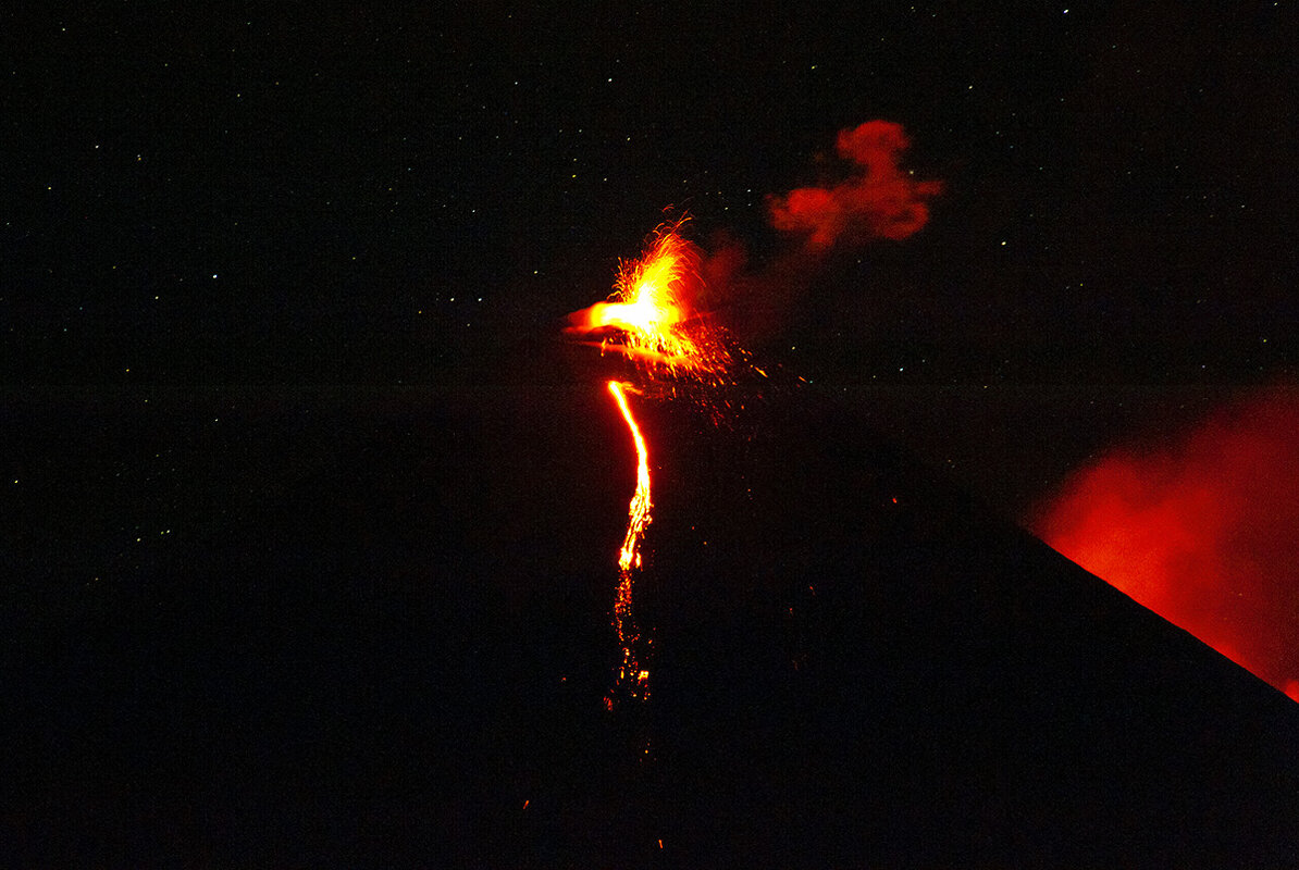 Извержение вулкана - Владимир Глазков