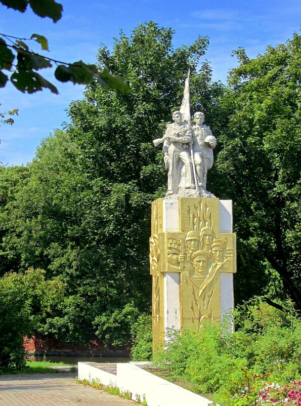 Памятник морякам-балтийцам - Сергей Карачин