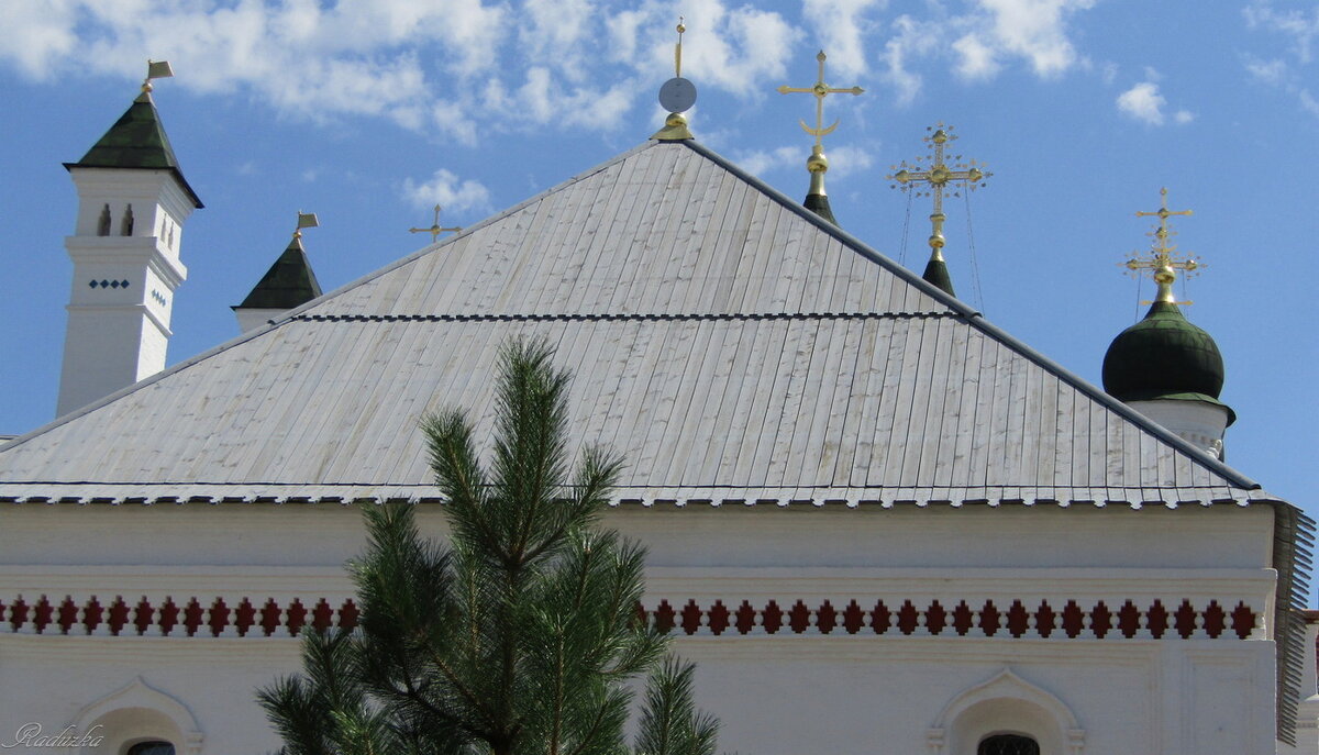 Верхняя часть Троицкого монастыря - Raduzka (Надежда Веркина)