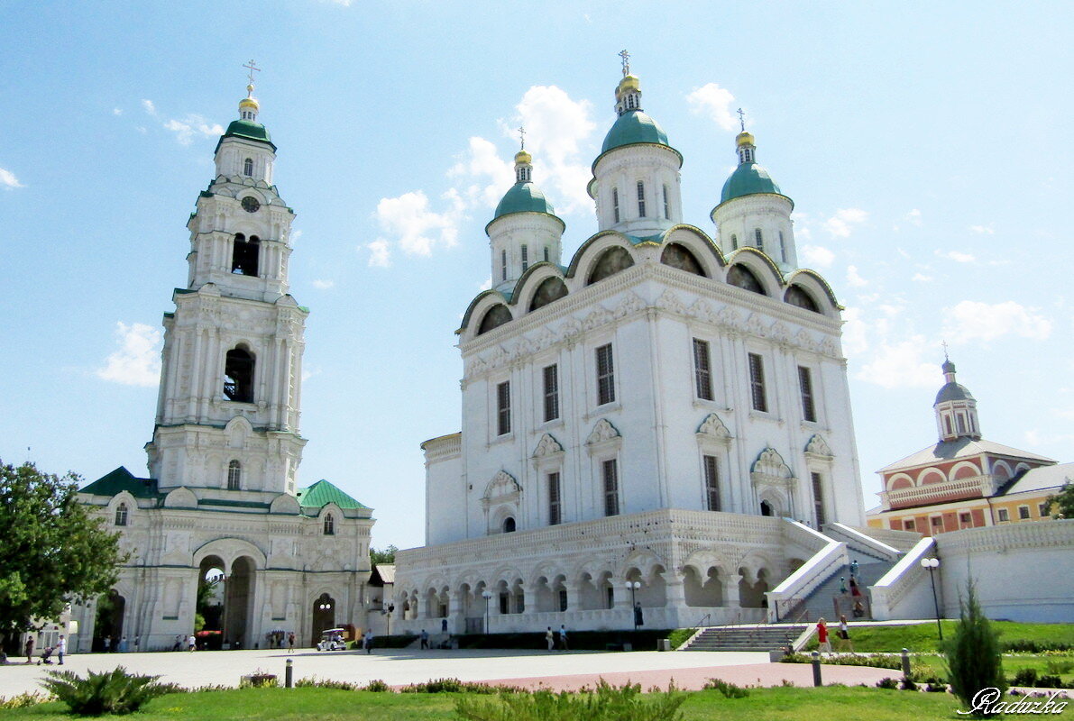 Успенский собор и Пречистенская колокольня - Raduzka (Надежда Веркина)