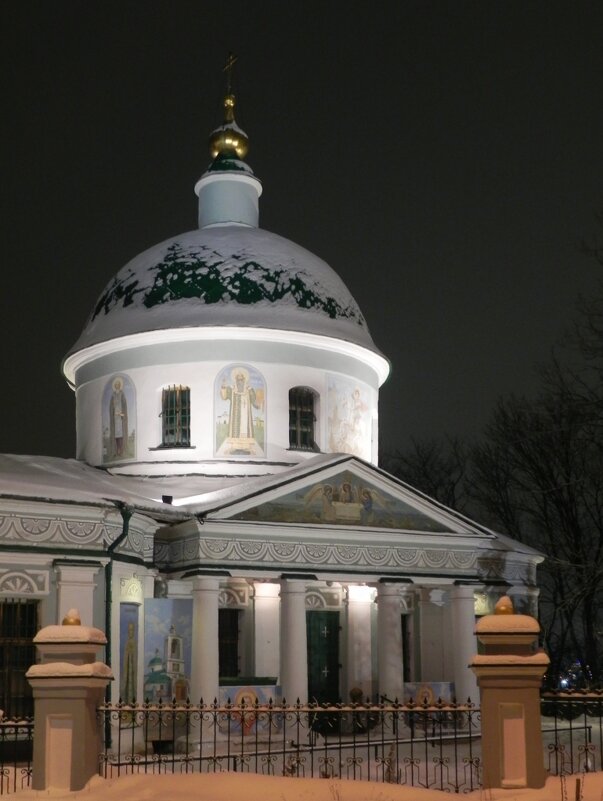 Храм Живоначальной Троицы на Воробьёвых горах - Oleg4618 Шутченко