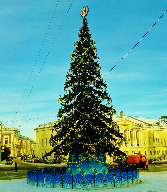 новогодняя елка - Владимир 