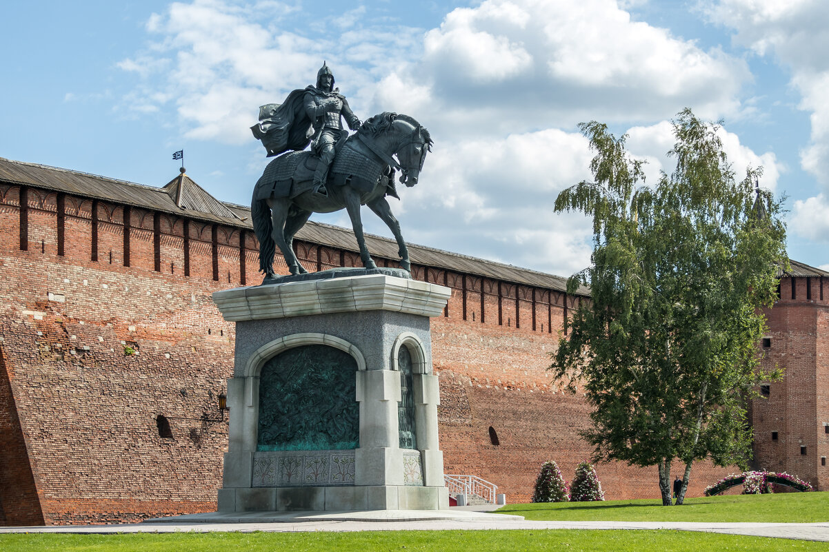 Памятник князю Дмитрию Донскому (Коломна) - Игорь Викторов