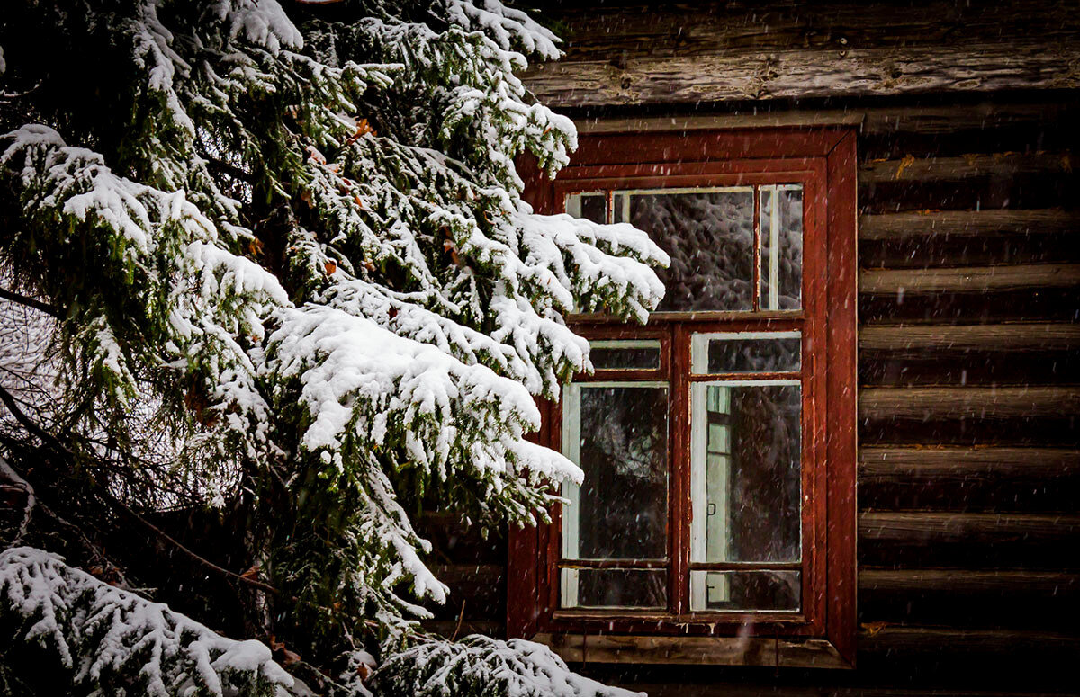 Зима стучится к нам в окно - Александр 