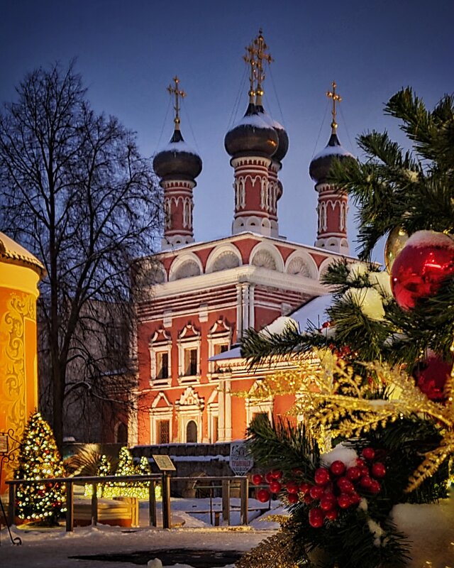 Москва. Высоко-Петровский монастырь. Рождество. - Надежда Лаптева