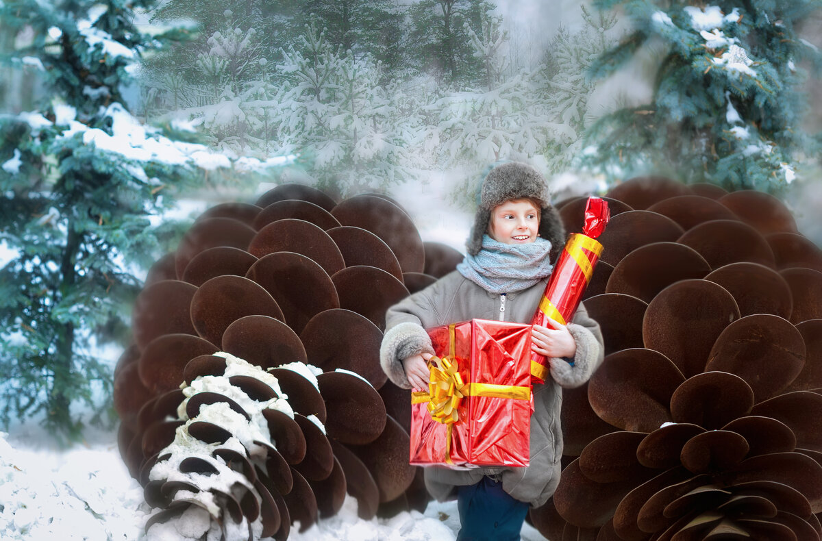 А в сказочном лесу, детям раздают подарки - Филипп Махов