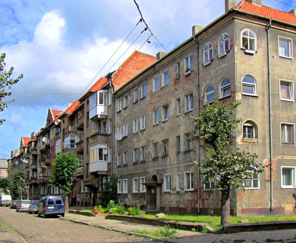 Улица трех домов - Сергей Карачин