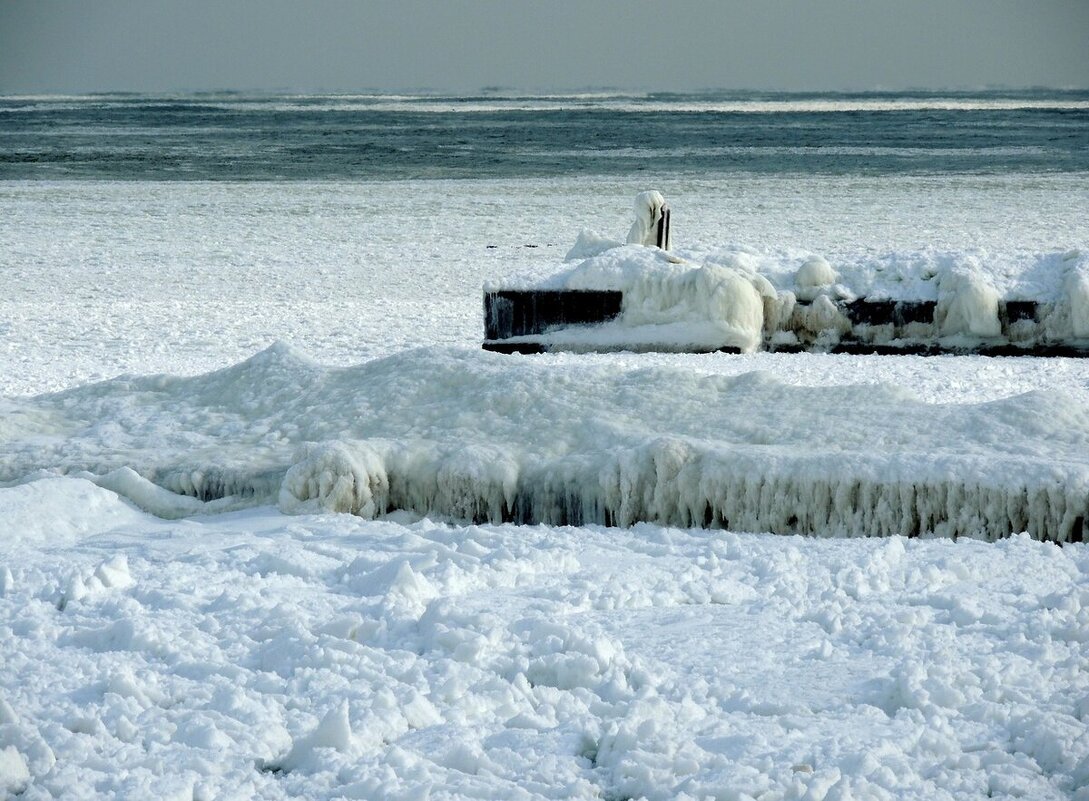 Одесса. Море замерзло. 31.01.2014 - Юрий Тихонов