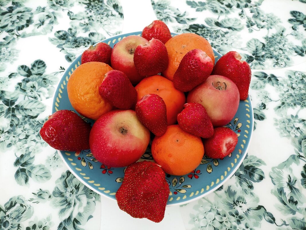 фрукты-ягоды - Александр Корчемный
