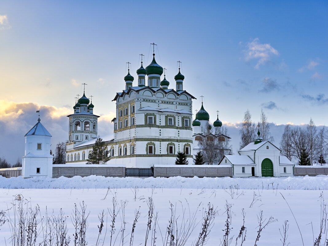 Николо-Вяжищский монастырь - Aleksey Mychkov