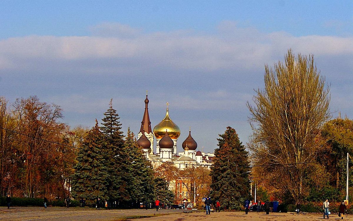 вид на Свято-Ильинский мужской монастырь - Александр Корчемный