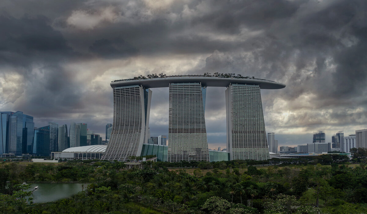Marina Bay Sands — гостиница и казино... Сингапур. - Александр Вивчарик