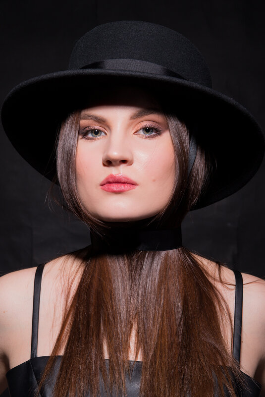 black hat - Ольга Наумова