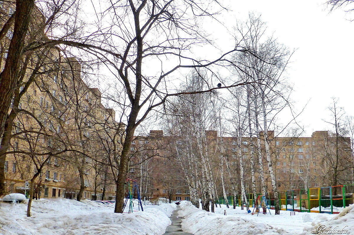 В городе снег оседает, на солнышке тает - Raduzka (Надежда Веркина)
