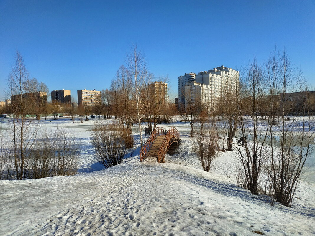 Есть что вспомнить в марте - Андрей Лукьянов