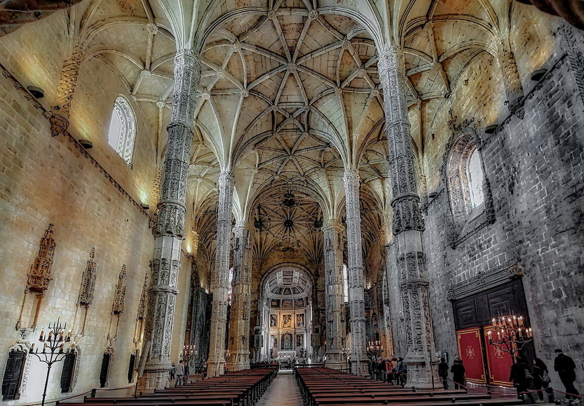 Lisbon Cathedral - Arturs Ancans