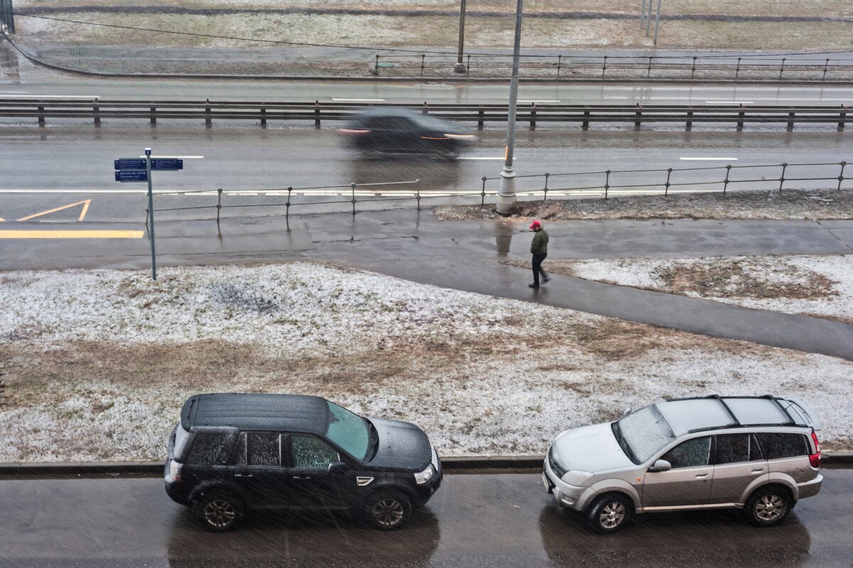 А у нас тут снег с дождём - Валерий Иванович