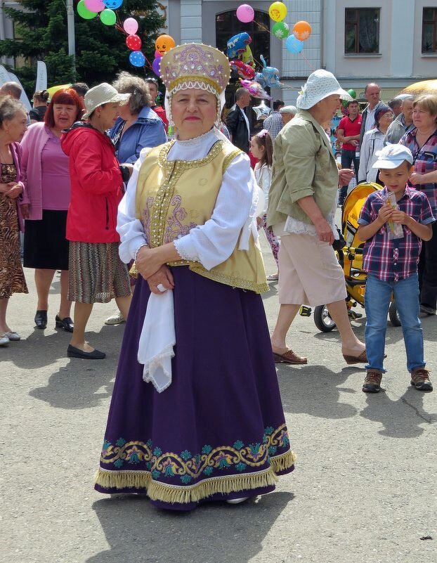 Праздник - Вера Щукина