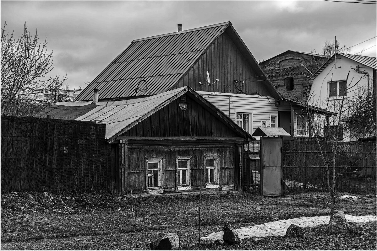 Домики в центре города - Влад Чуев
