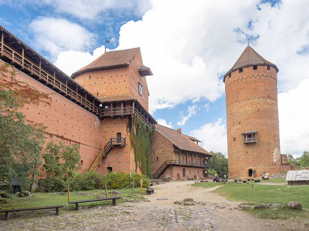 Турайдский замок. Латвия - leo yagonen
