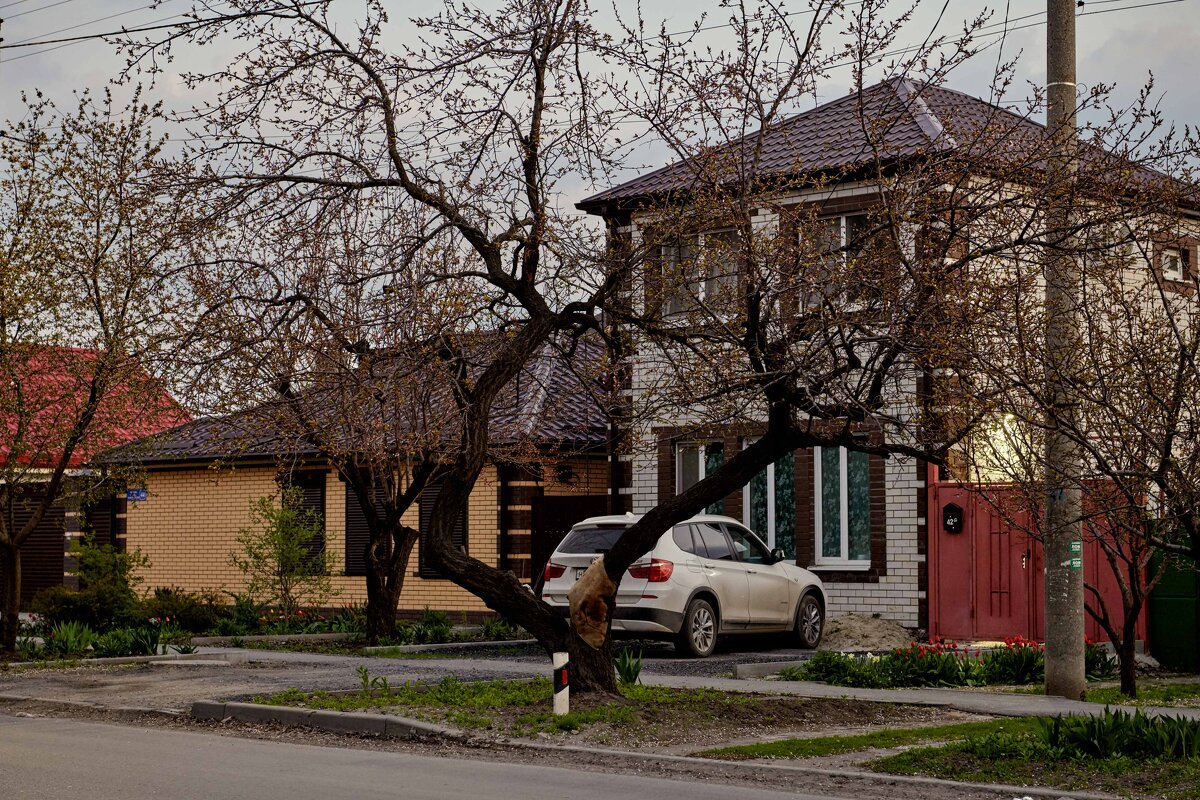 Утро в переулке - Константин Бобинский